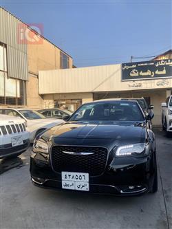 كرايسلر 300